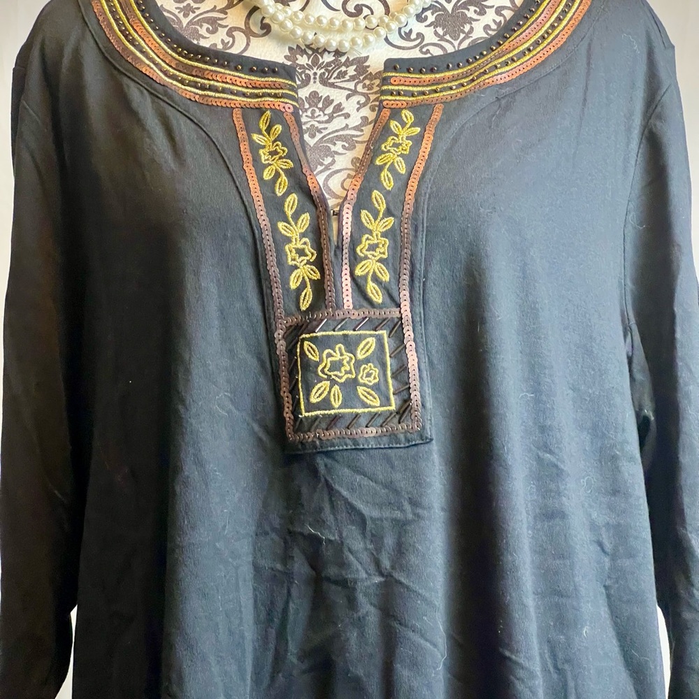 Black Top. Size 3x